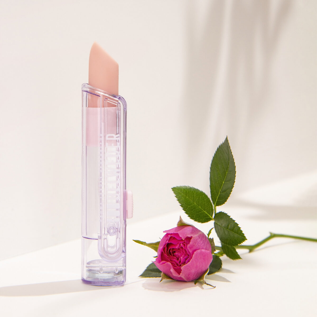 BAUME LÈVRES RÉPARATEUR<br>Huile de Rose Anti-âge 3